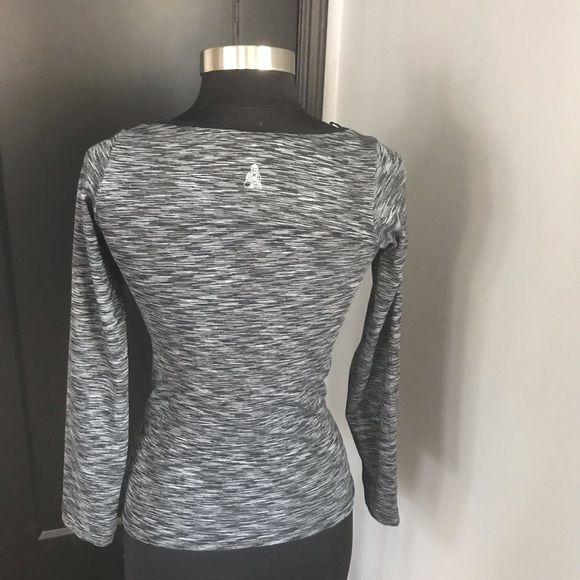 Ebb & Flow Active Wear - Picture 2 of 2